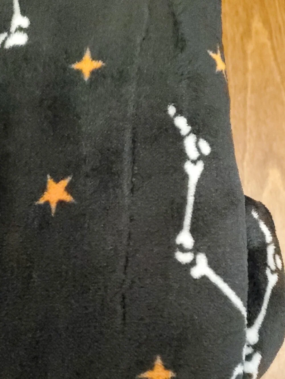 Black Halloween Skeleton Lounge Throw